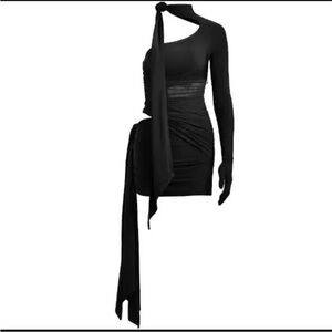 Mugler X H And M Collab Woman’s Knot Detail One Shoulder Dress